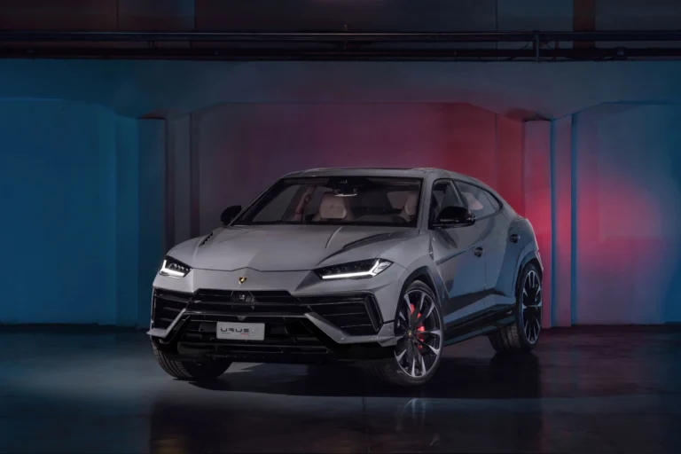 Lamborghini Urus | $350/-